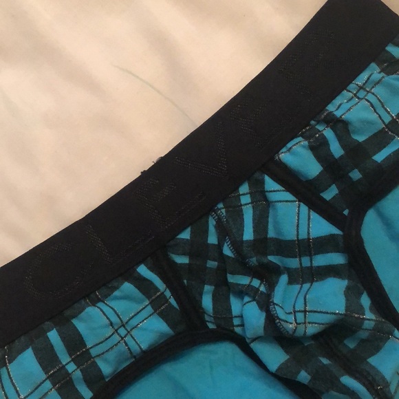 Clever blue and black plaid briefs with glitter details - Picture 3 of 5